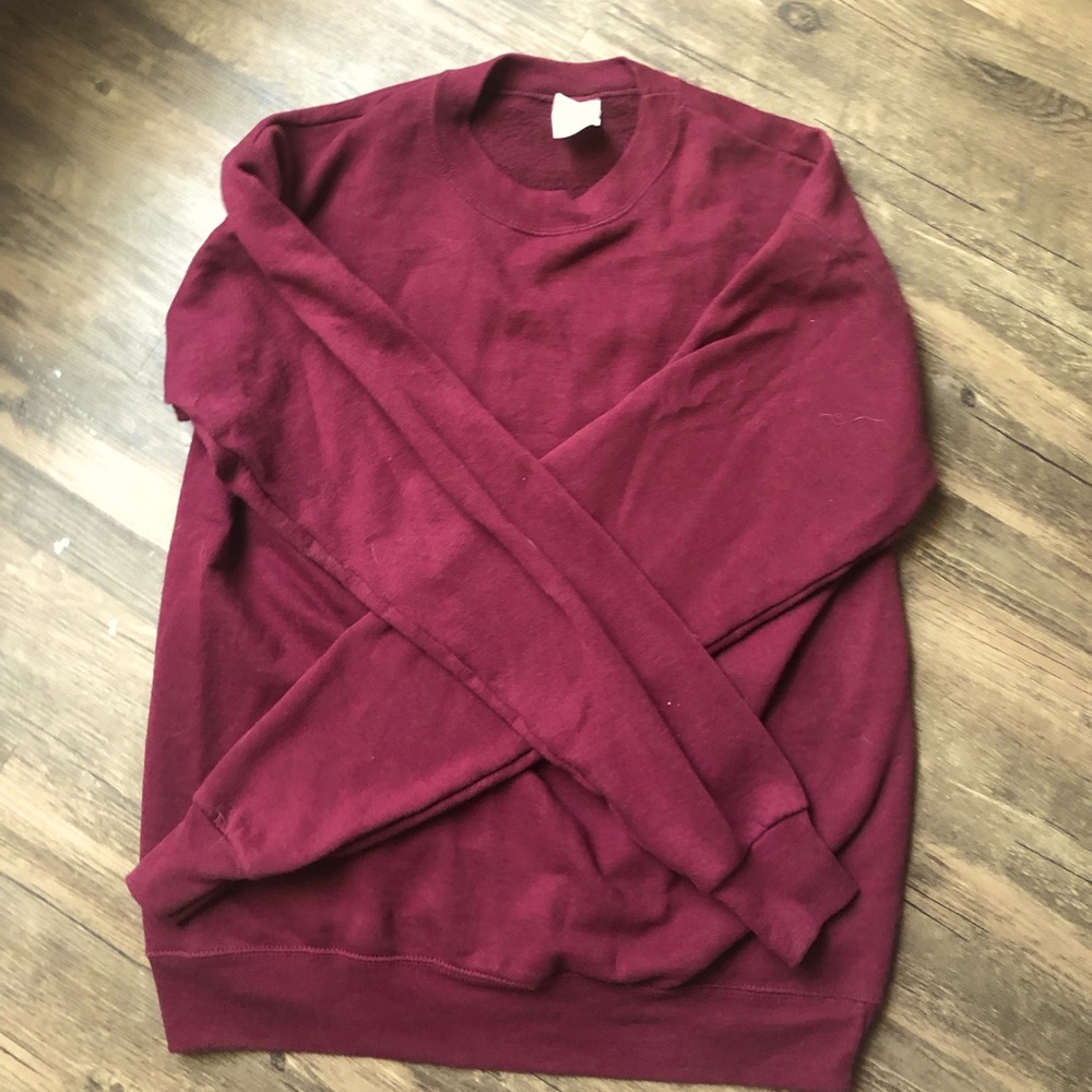 Maroon crewneck